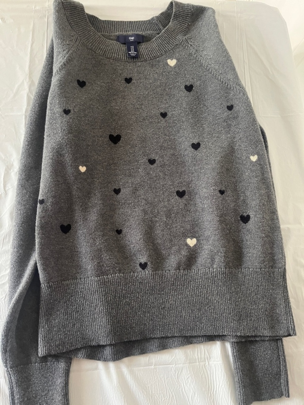 GAP Gray Crewneck Sweater with Black and Cream Heart Accents